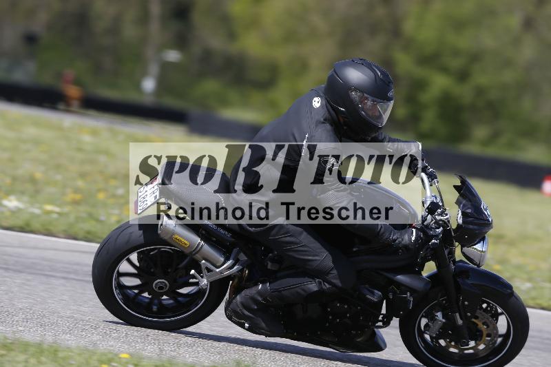 /Archiv-2025/09 22.04.2025 Cornu Master School ADR/gruen-vert/8